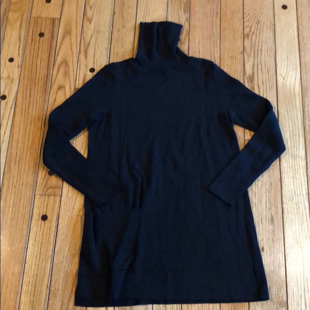 NWOT CAbi Brown Turtleneck Sweater